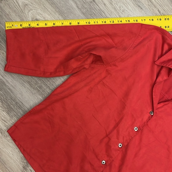 Chico's Red Faux Suede 3/4 Sleeve Button Down Shirt Size M/8 - Picture 14 of 15